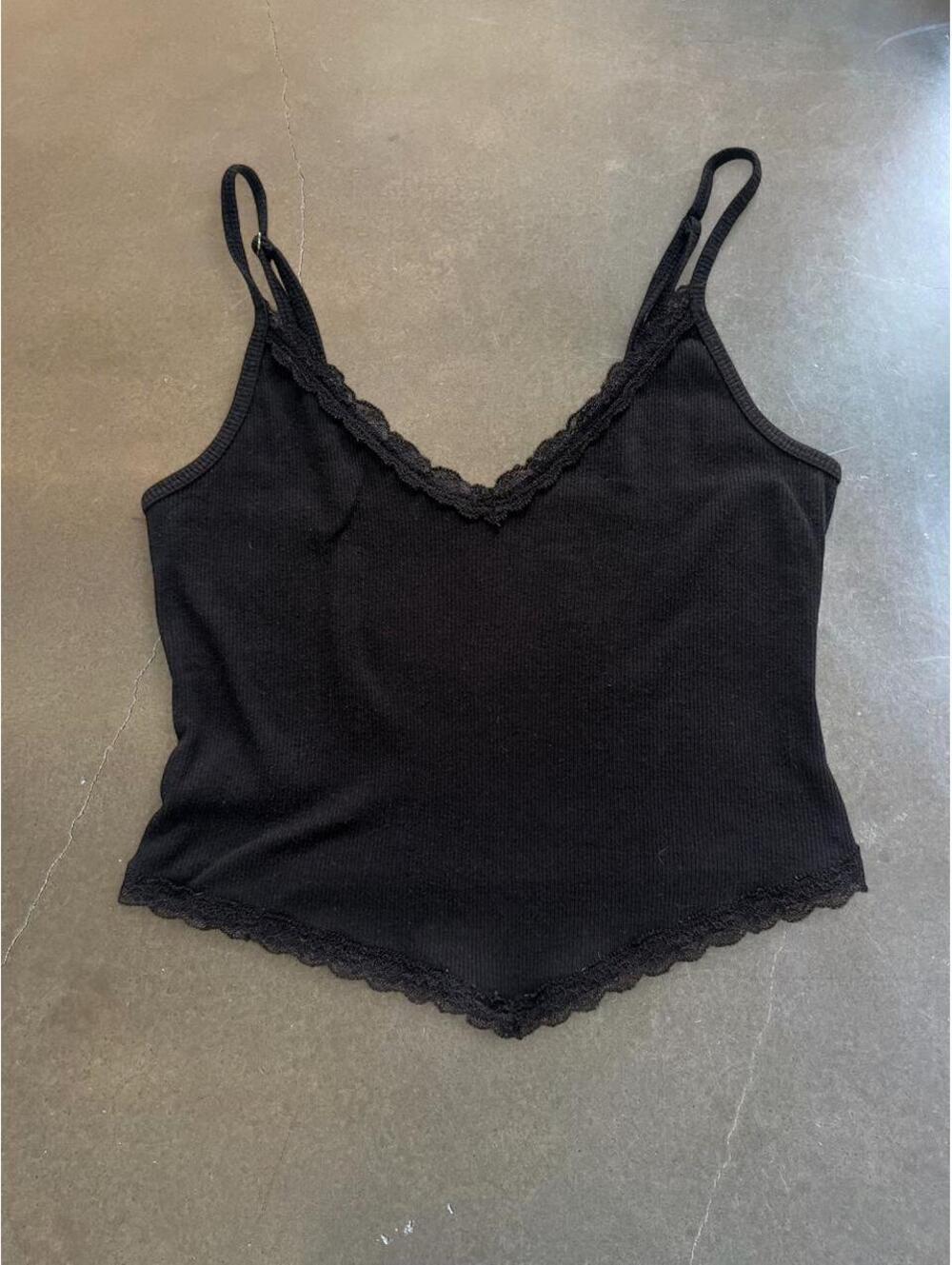 Hollister Lace Trim Cami Top | Women’s Size S
